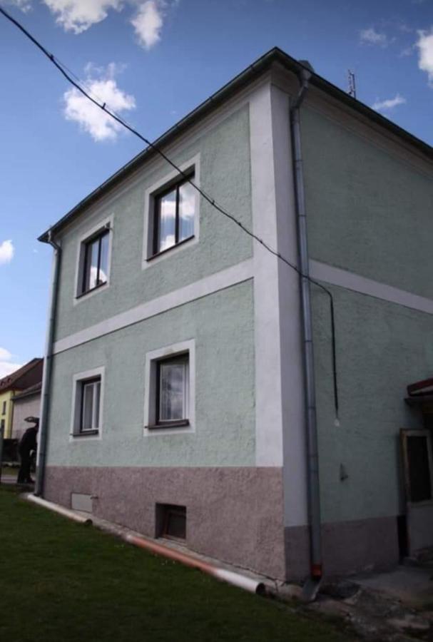 Ubytovani Vyssi Brod Exterior photo
